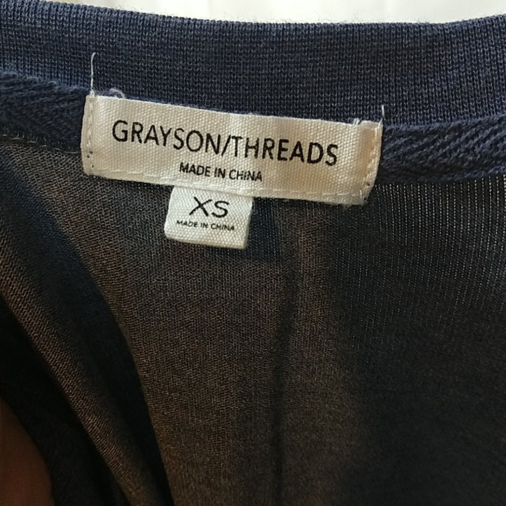 Sweatshirt - Picture 3 of 3